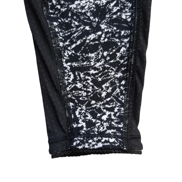 Lululemon Deep Breath Leggings UK Size 10 Ice Wave Pattern Full Length Yoga US 6 - Picture 5 of 10